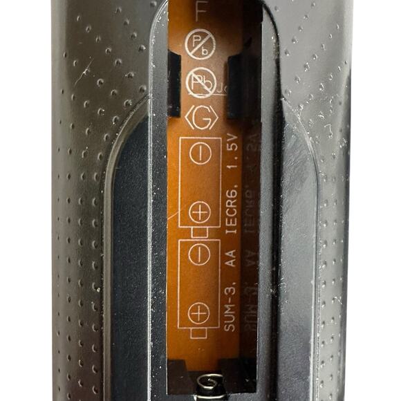 OEM NB677 Magnavox Remote Control VHS DVD Combo Player DV220MW9 UNTESTED - Picture 6 of 7